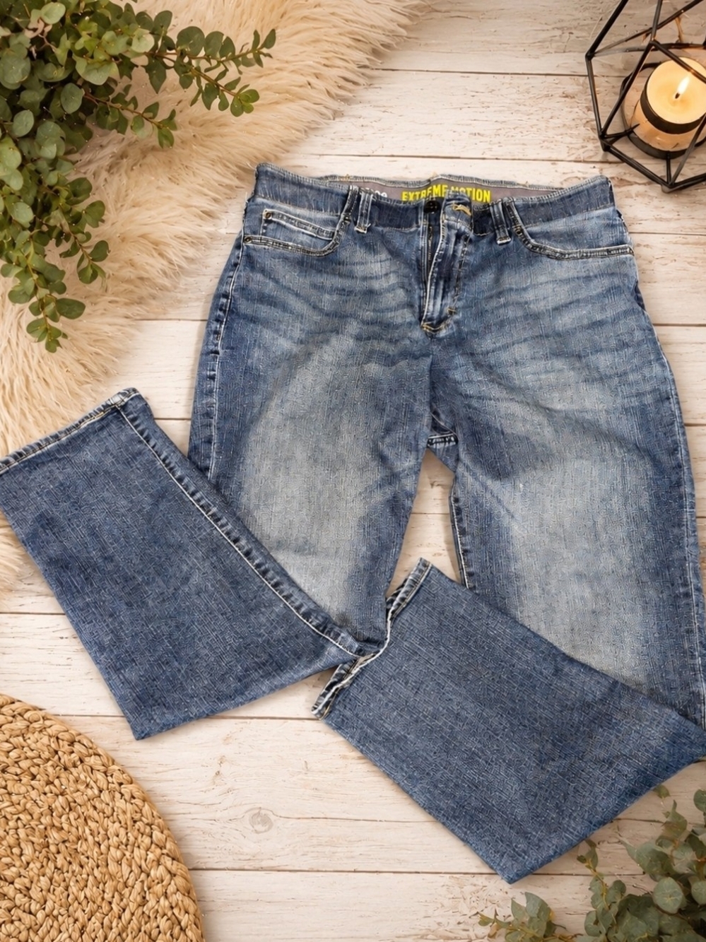 Lee Men's Blue Straight-Leg Stretch Jeans
